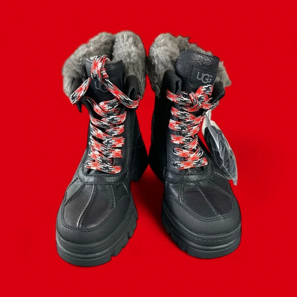 UGG Lug‎ Waterproof Leather Suede Shearling Cuff Lace Up Winter Boots